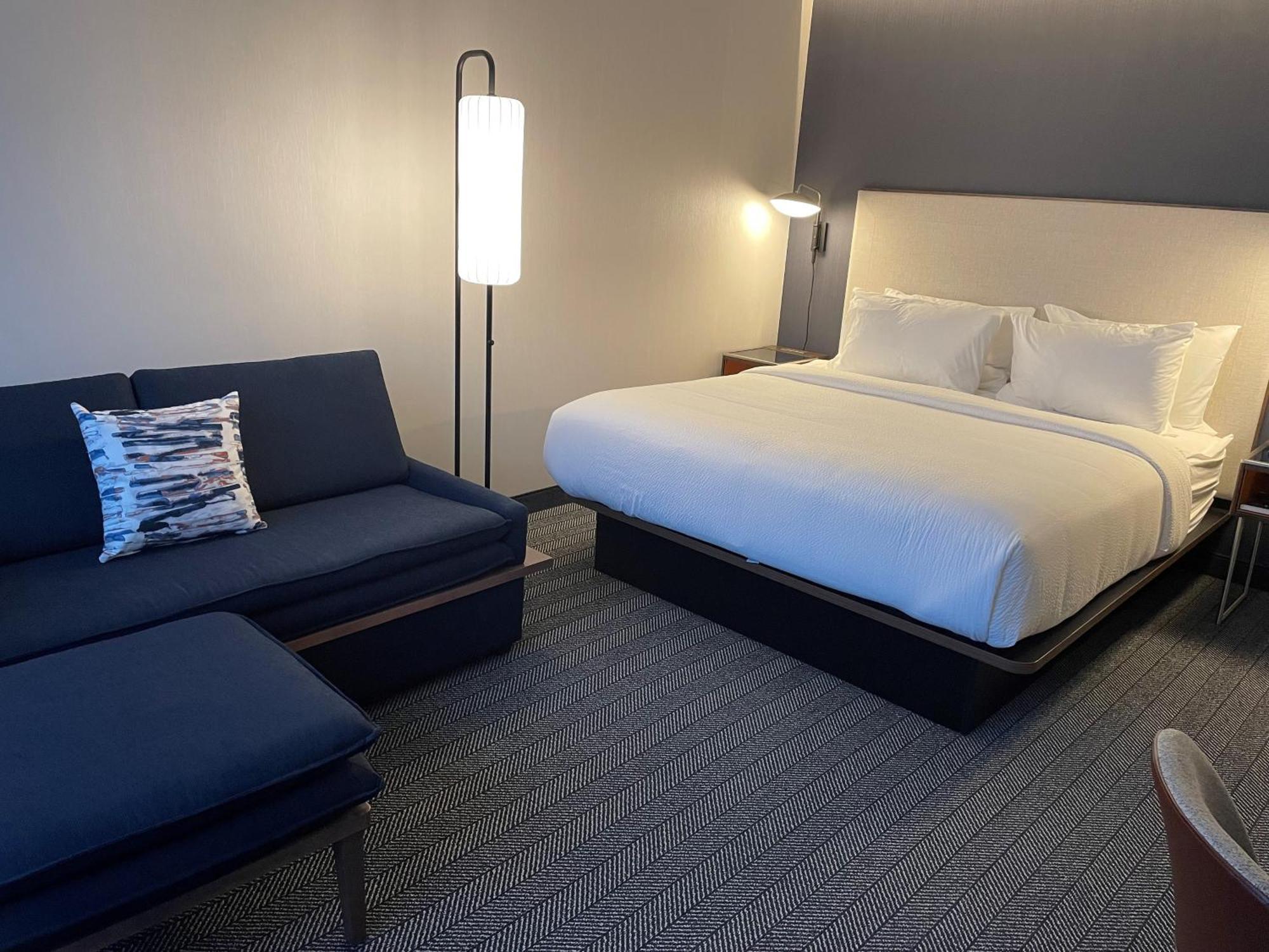 Courtyard Montreal Midtown Hotel Kültér fotó
